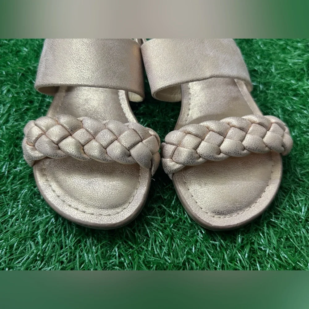 DV by Dolce Vita Gold Sandals with Braided Design  Size Girls 13‎